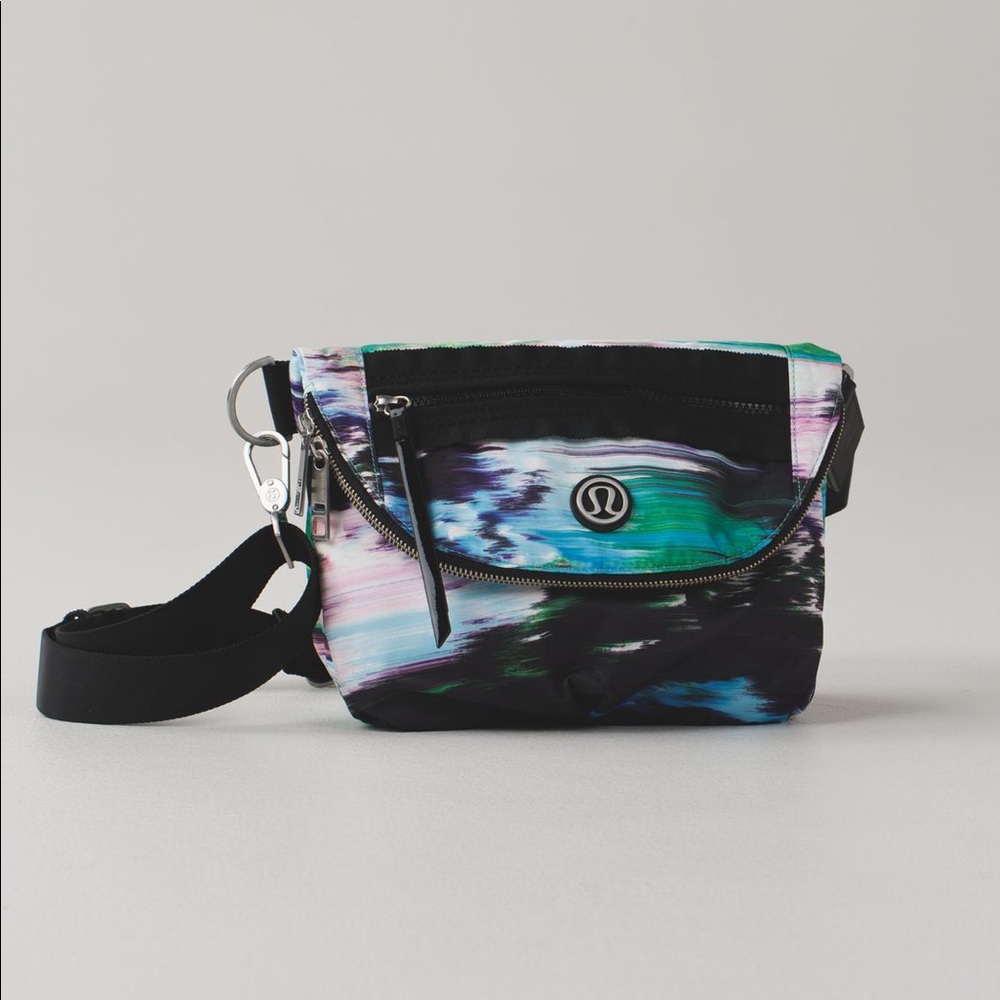 Small Lululemon bag